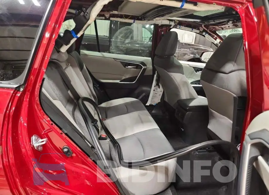 2T3P1RFV0SW496161 Photo# 11