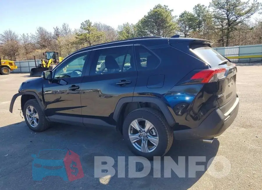 2T3W1RFV3SC320136 Photo# 2