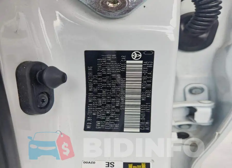 5YFB4MDE0RP100905 Photo# 12