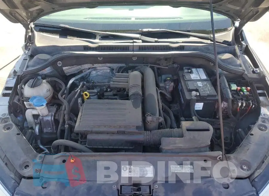 3VW2B7AJ8HM360738 Photo# 11