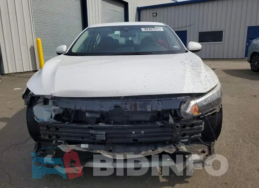 3N1AB8CV3RY236765 Photo# 5