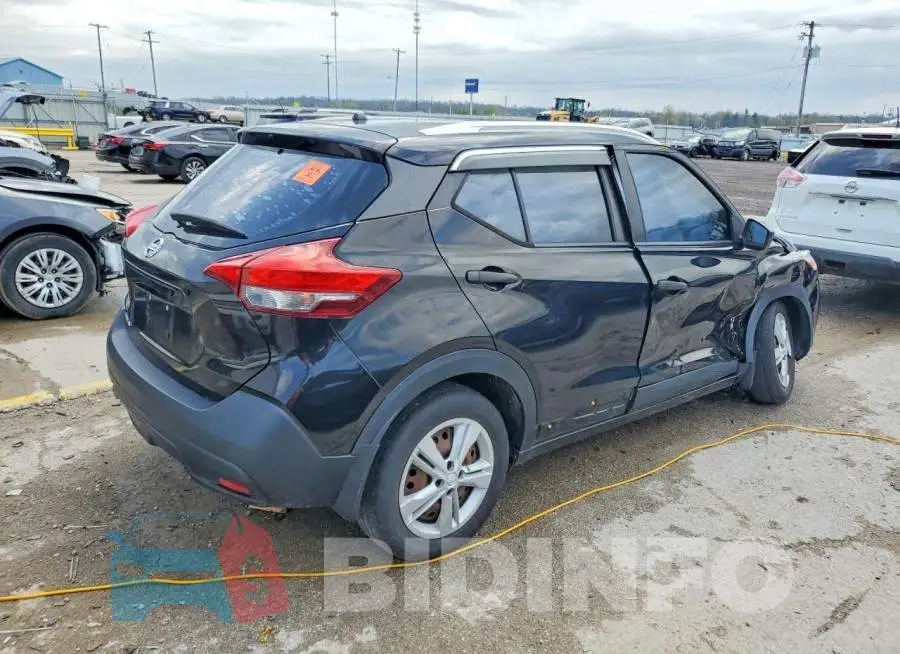 3N1CP5CU9JL543083 Photo# 3