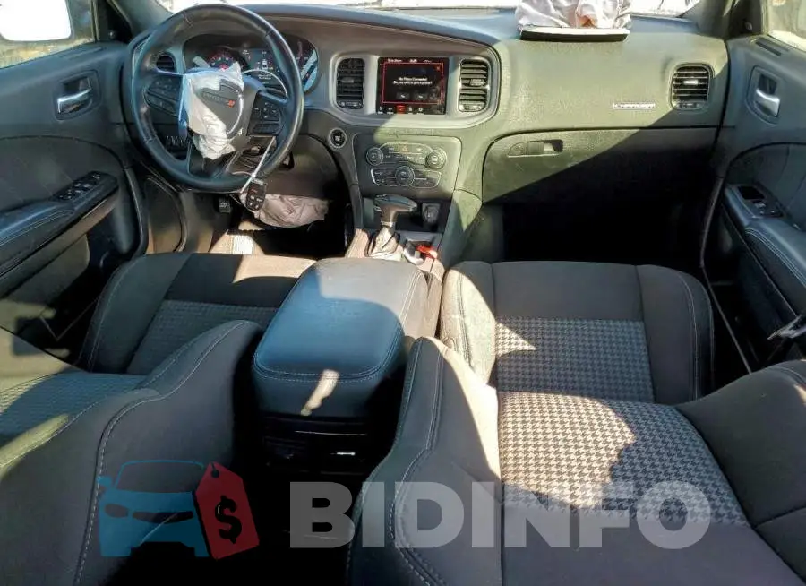 2C3CDXHG4PH651086 Photo# 8