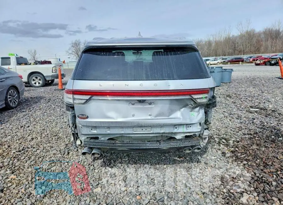 5LM5J7XC7LGL22604 Photo# 6