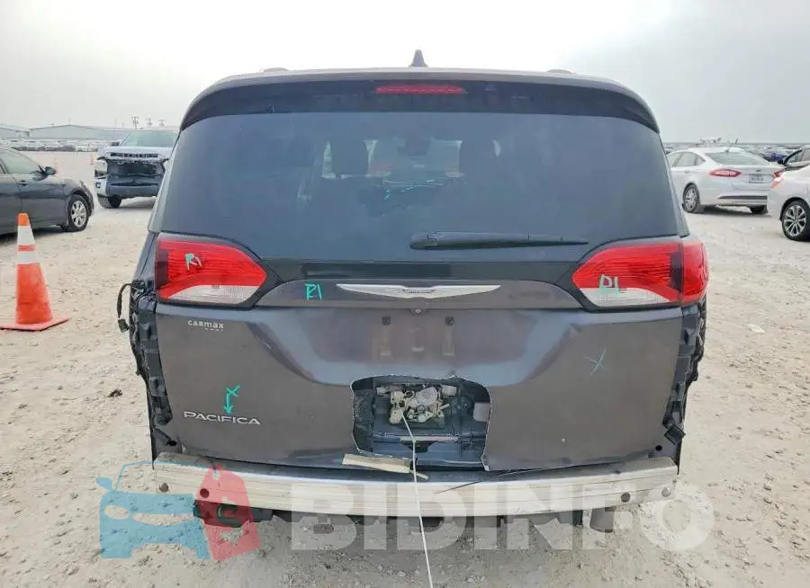 2C4RC1EG5HR644492 Photo# 6