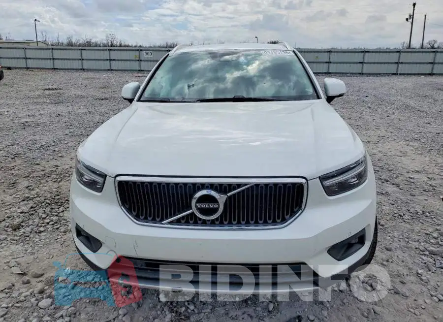 YV4162UK1N2764152 Photo# 5
