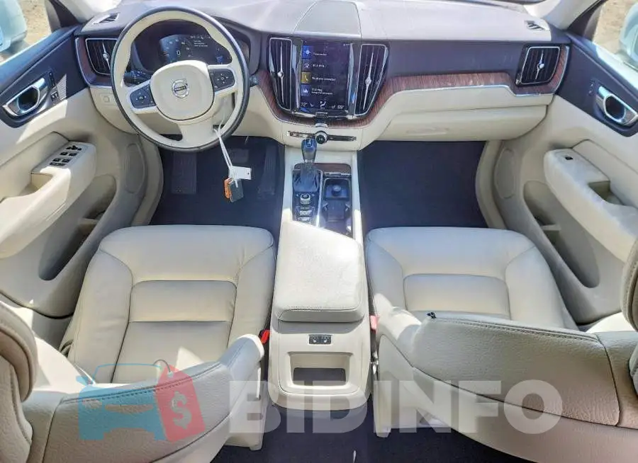 YV4A22RK3M1777252 Photo# 8