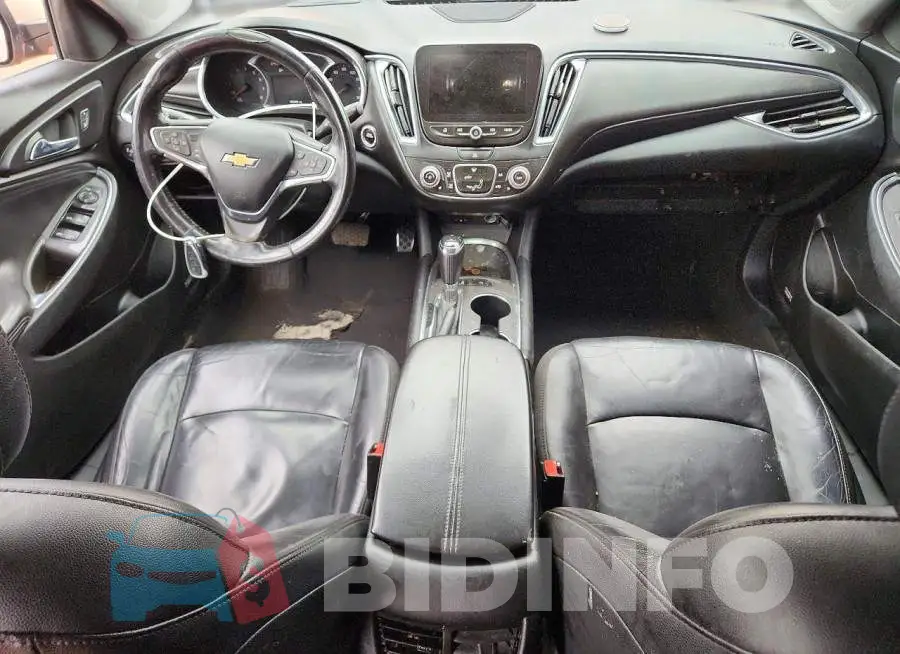 1G1ZD5ST9JF182109 Photo# 8
