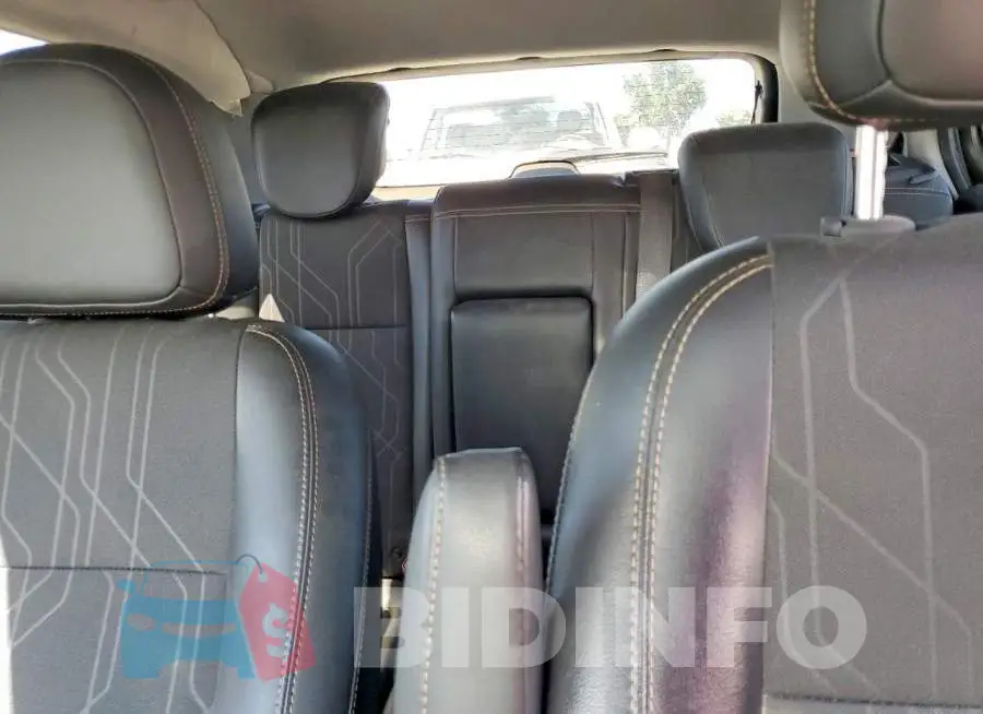 3GNCJLSB8LL164167 Photo# 10