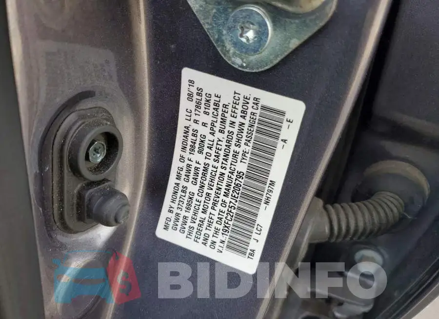 19XFC2F57JE206795 Photo# 12