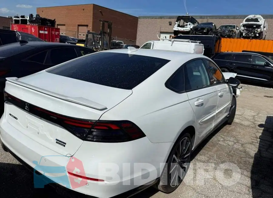 1HGCY2F85RA801109 Photo# 4