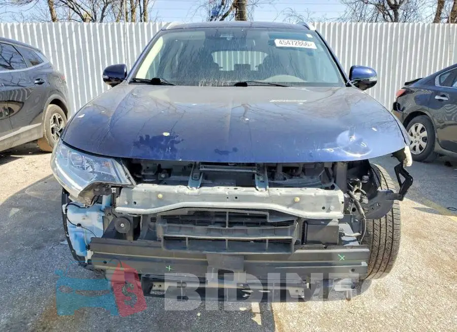 JA4AD3A32JZ065846 Photo# 5