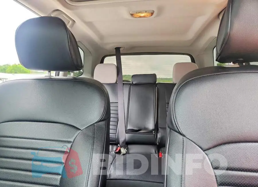 JF2SJAGC2HH564503 Photo# 10