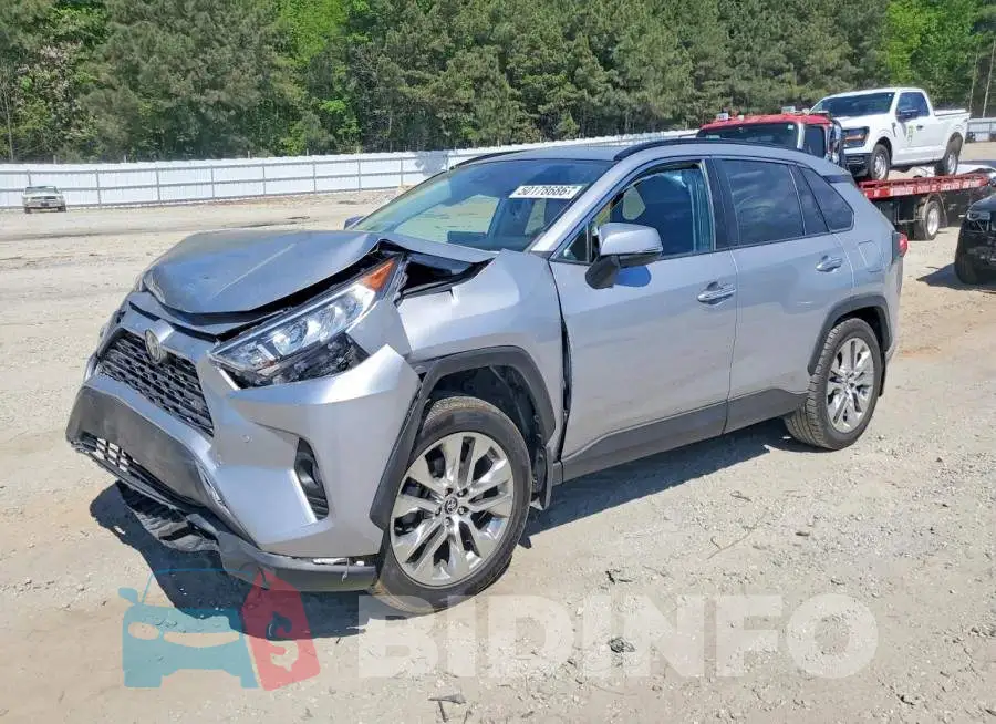 2T3Y1RFV8LC060102 Photo# 1