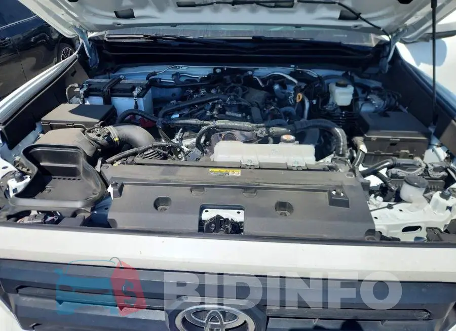 3TMKB5FN8SM051815 Photo# 11
