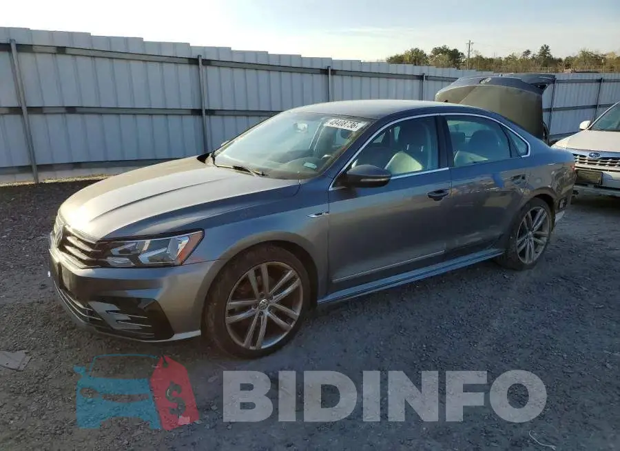 1VWDT7A30HC037227 Photo# 1