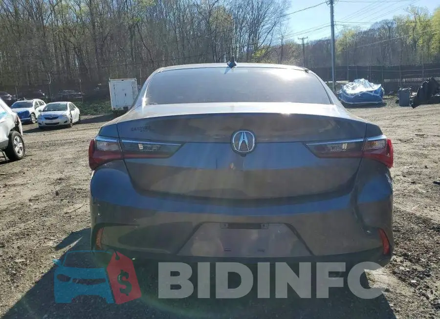 19UDE2F35MA004594 Photo# 6