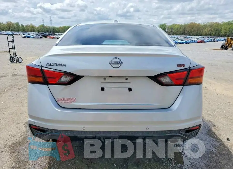 1N4BL4CV9PN370719 Photo# 6