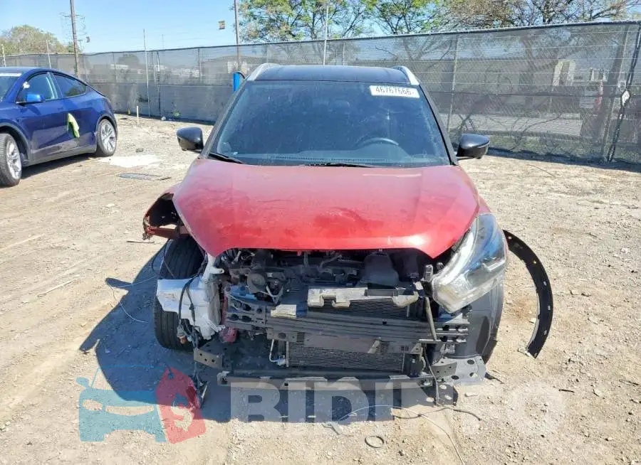 3N1CP5CU7KL559607 Photo# 5