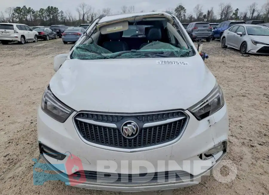 KL4CJBSM5HB120876 Photo# 5
