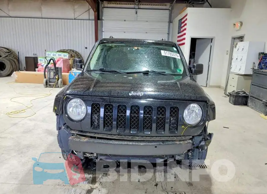 1C4NJRFB8HD129320 Photo# 5