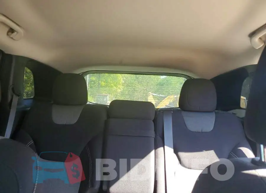 1C4PJLCBXJD553565 Photo# 10