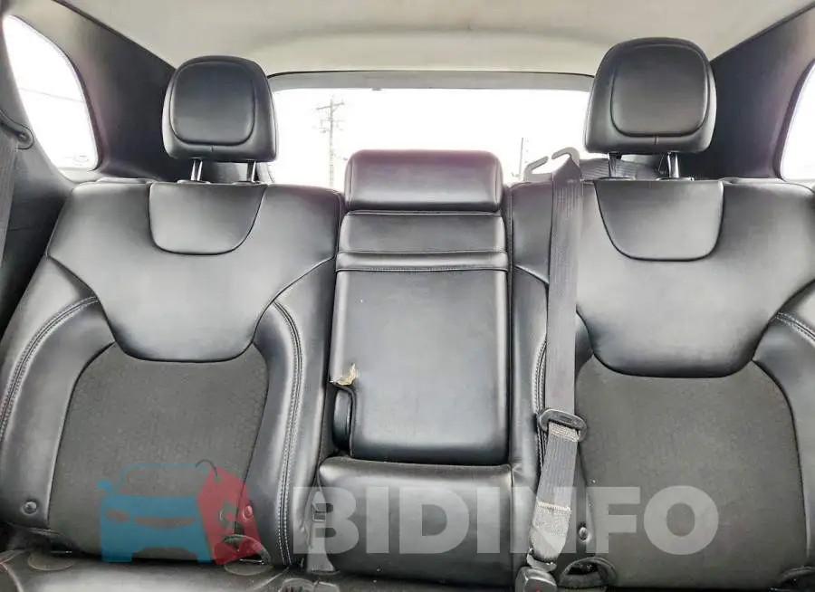 1C4PJLLB6KD202332 Photo# 10