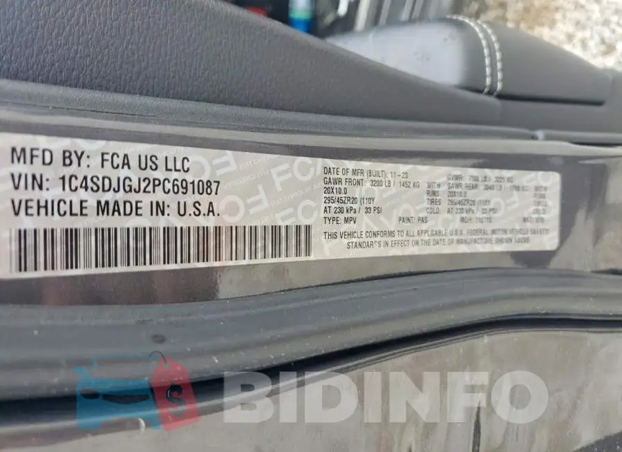 1C4SDJGJ2PC691087 Photo# 12