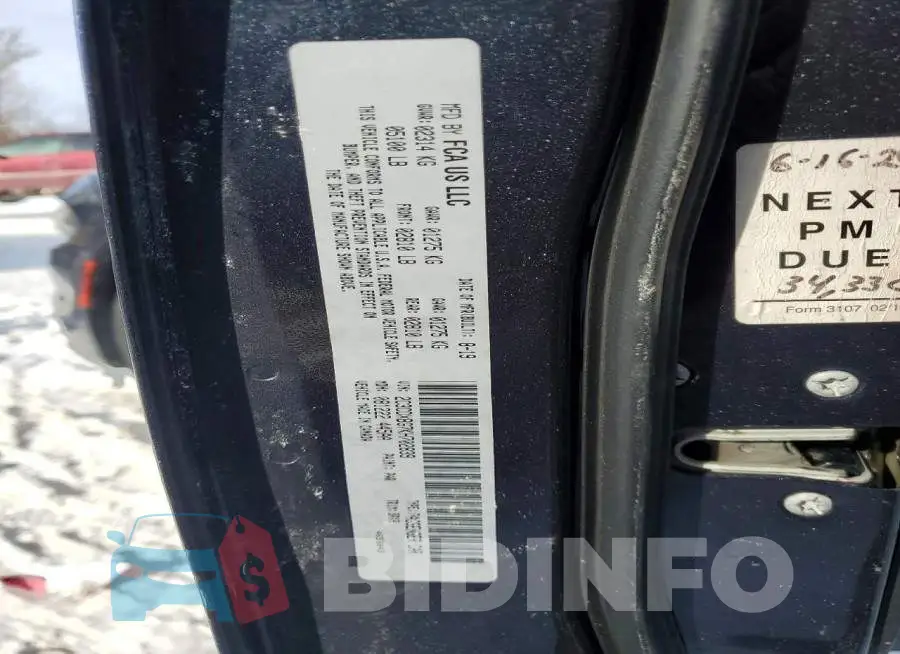 2C3CDXBG7KH702839 Photo# 12