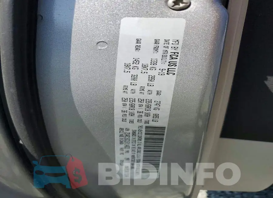 2C4RC1BG3LR114633 Photo# 13