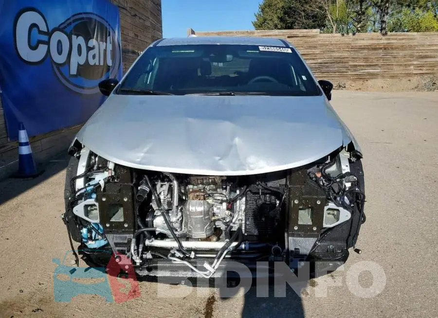 2C4RC1BG5TR262072 Photo# 5