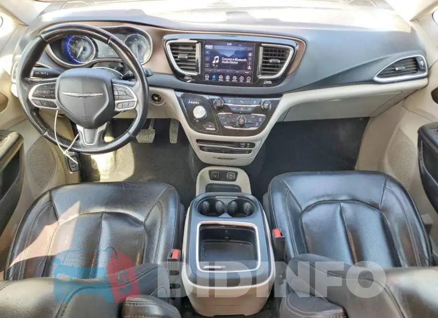 2C4RC1EG9JR130554 Photo# 8
