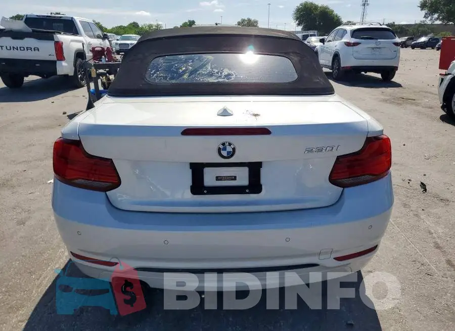 WBA2M7C50JVD51623 Photo# 6