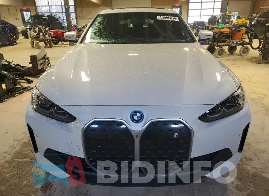 WBY83FB04RFS62588 Photo# 5