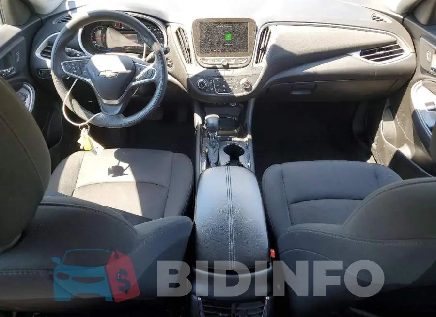1G1ZD5ST0PF140811 Photo# 8