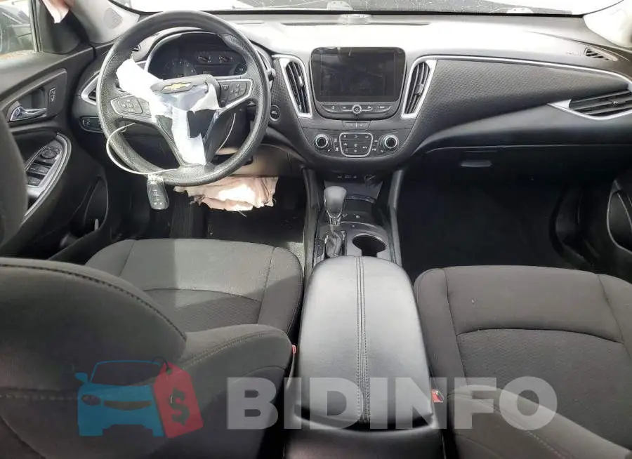 1G1ZD5ST3PF231572 Photo# 8