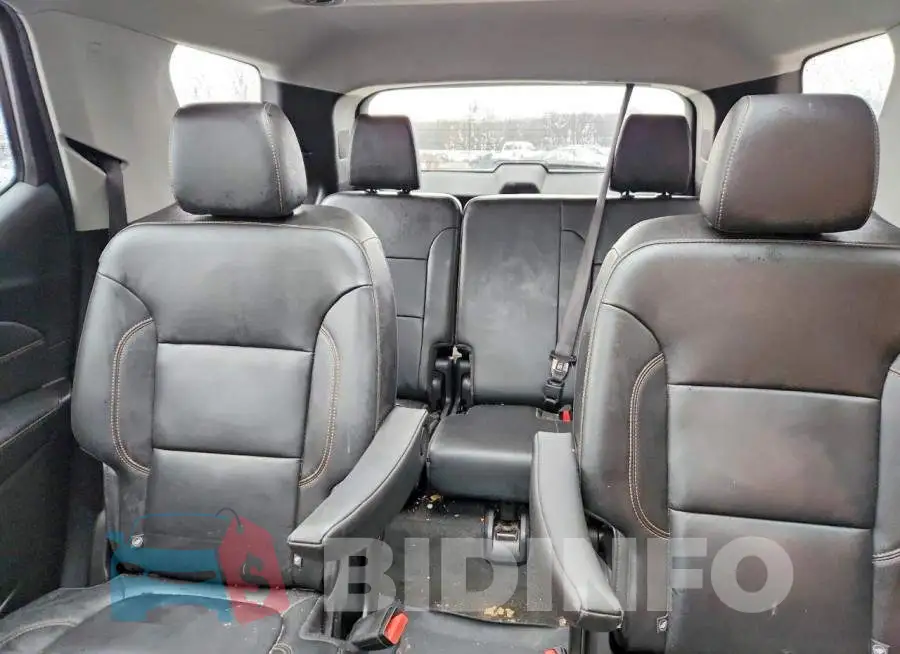 1GNEVJKW5MJ199570 Photo# 10