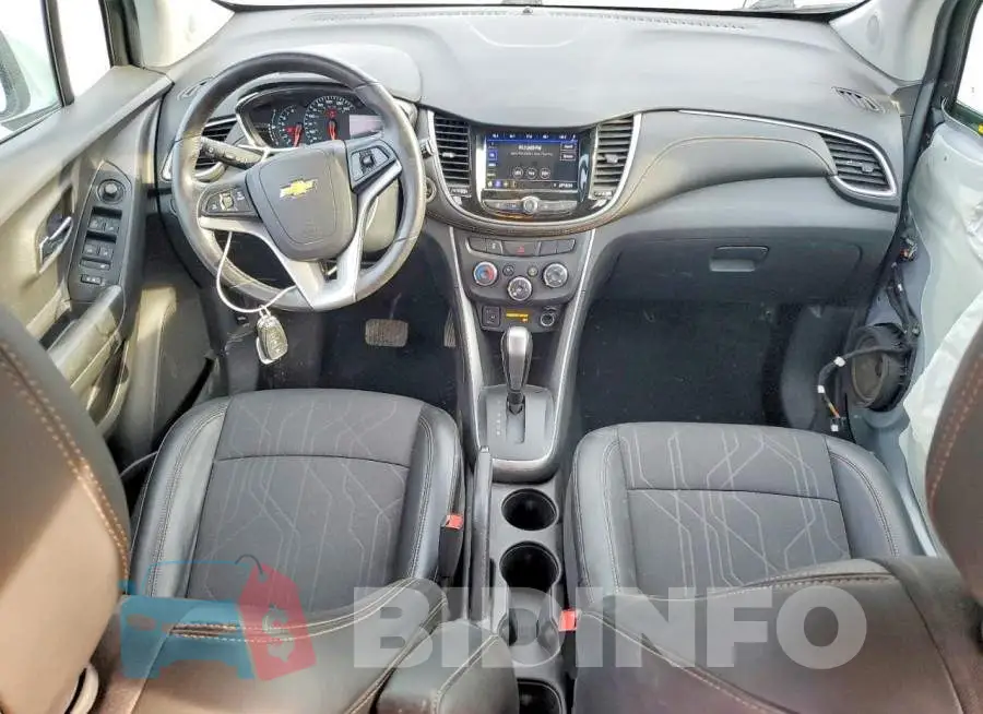 KL7CJLSB6MB310817 Photo# 8