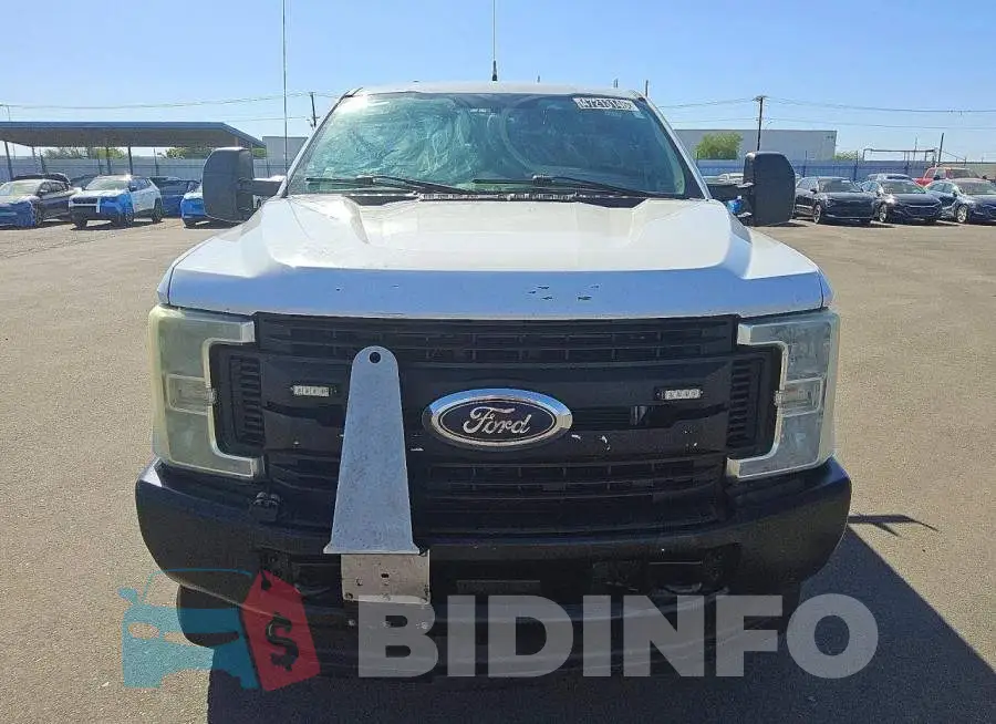 1FT7X2B60HEC66172 Photo# 5
