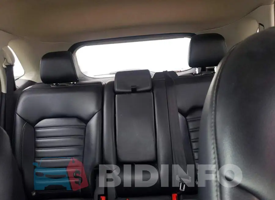 2FMPK4J95LBA46385 Photo# 10