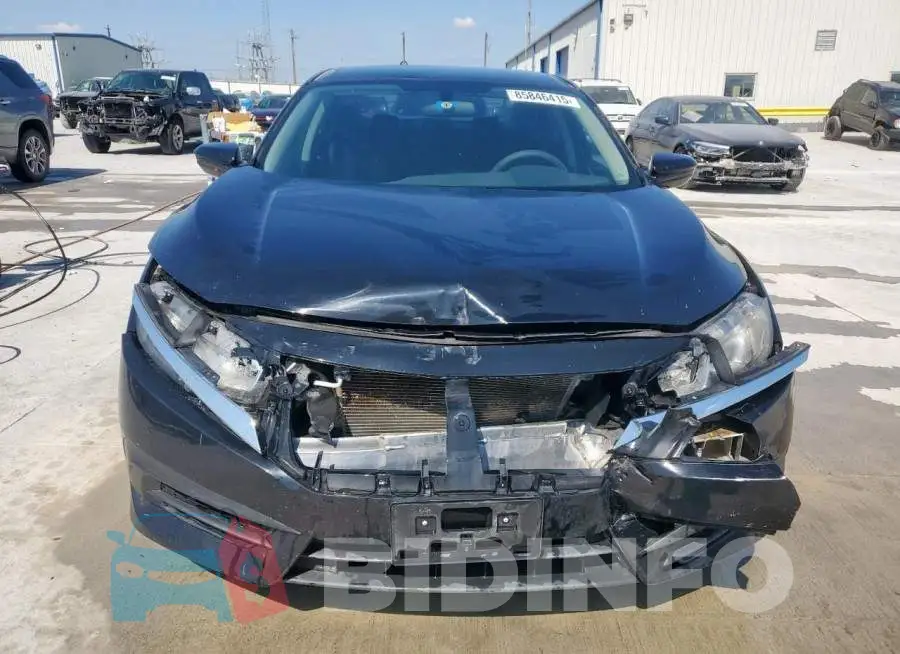 19XFC2F57HE040627 Photo# 5
