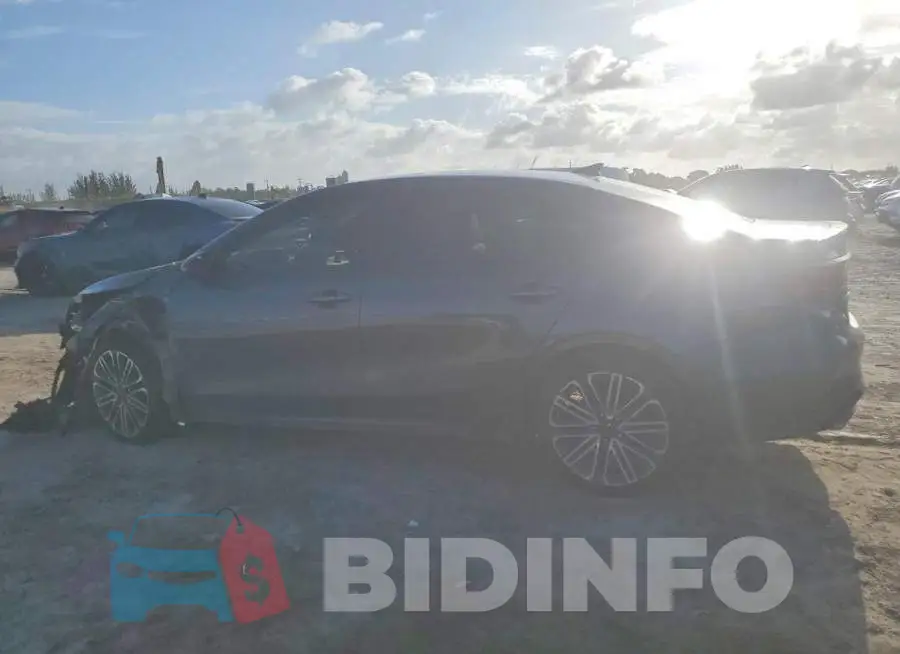 3KPF44AC8PE561370 Photo# 2