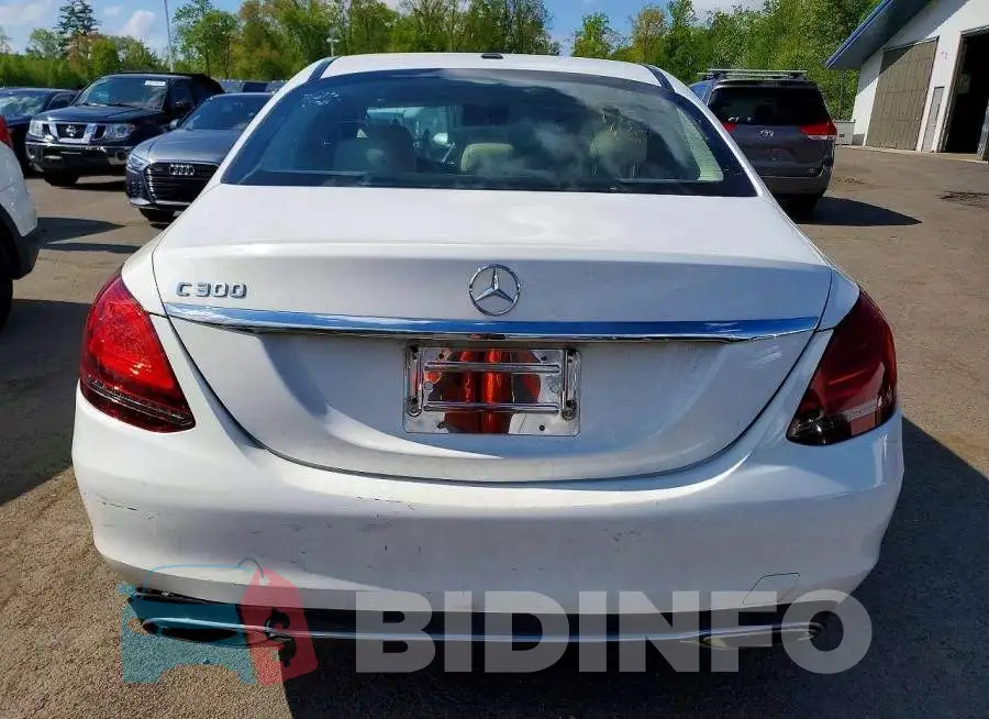 55SWF8DB3KU296847 Photo# 6