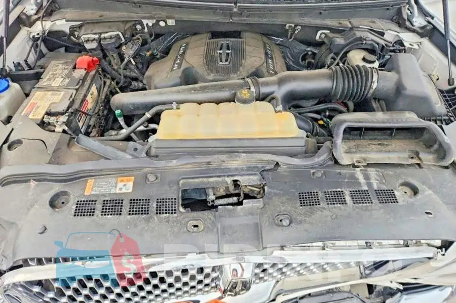 5LMJJ2LT7JEL12249 Photo# 12