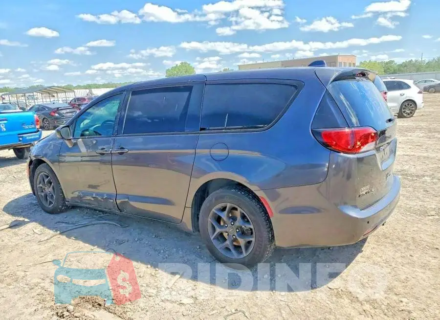 2C4RC1FG0JR287419 Photo# 2