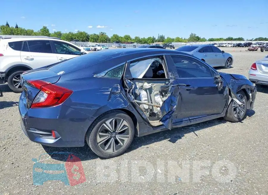 19XFC2F55HE231155 Photo# 3