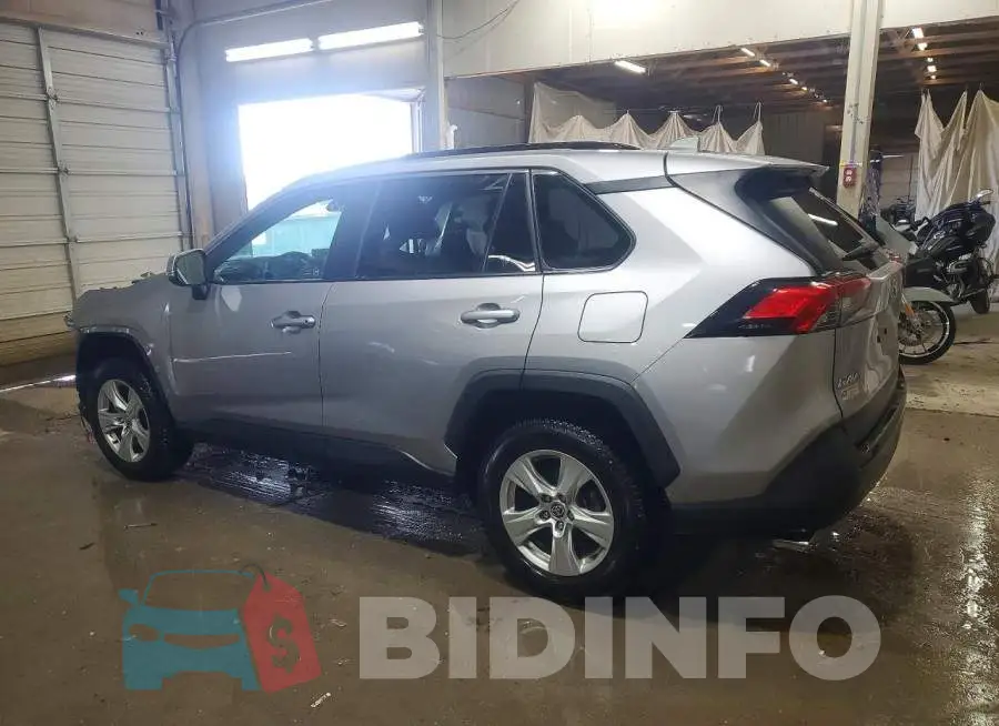 JTMW1RFV3LD517739 Photo# 2