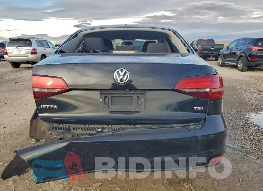 3VW167AJ5HM275064 Photo# 6