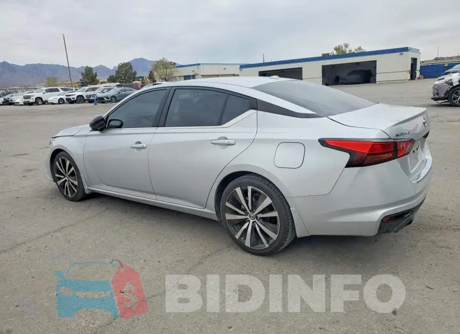 1N4BL4CV6LN309273 Photo# 2