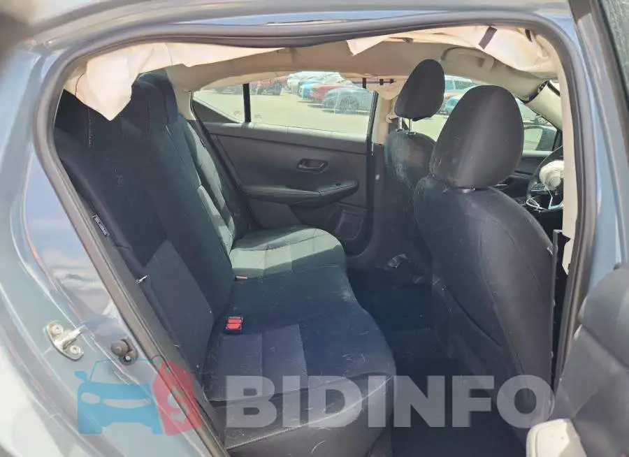 3N1AB8CV4RY243062 Photo# 10